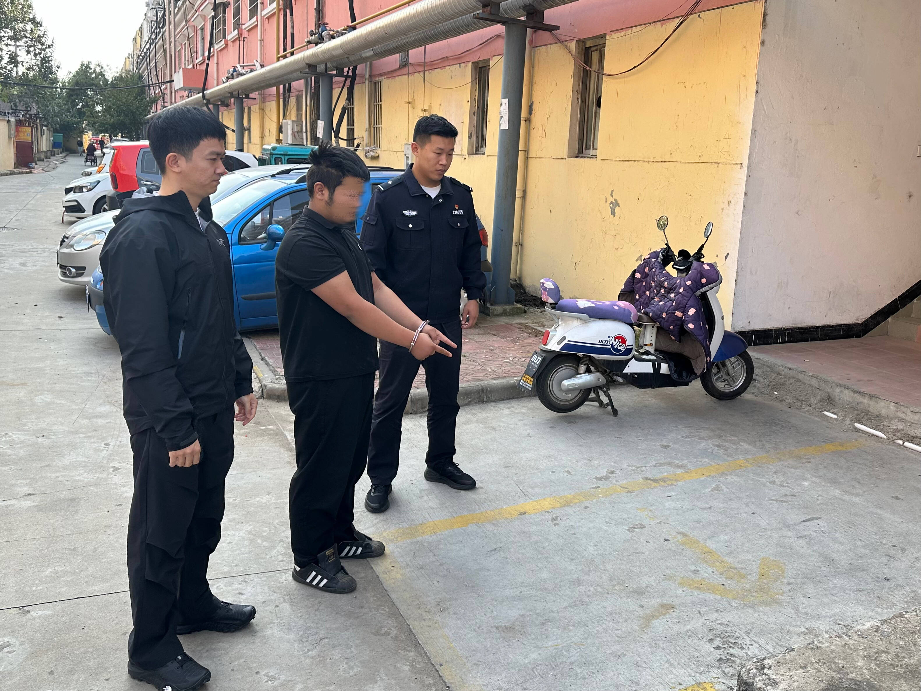 枣庄市中警方成功打掉一盗窃电动车电瓶犯罪团伙