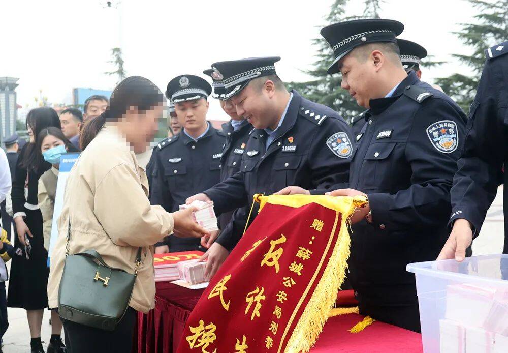 ​杜桂松：燃烧的青春最闪耀